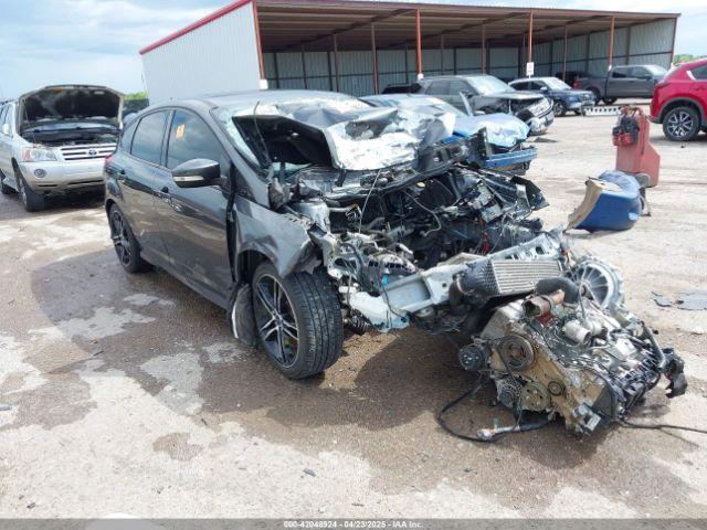  Salvage Ford Focus St