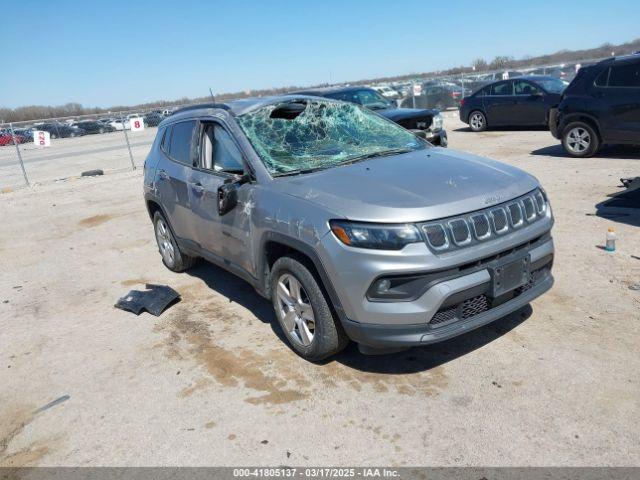  Salvage Jeep Compass