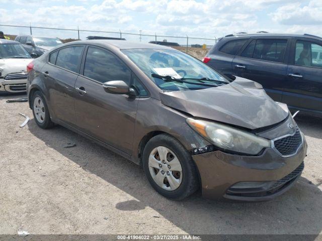  Salvage Kia Forte