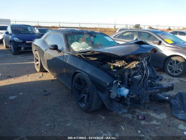  Salvage Dodge Challenger