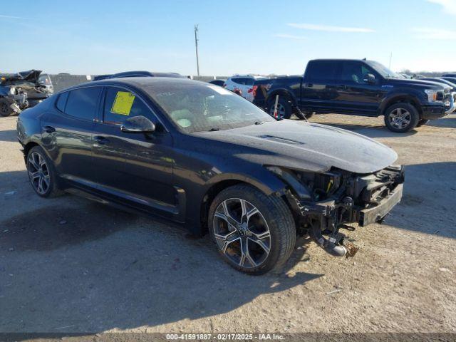  Salvage Kia Stinger