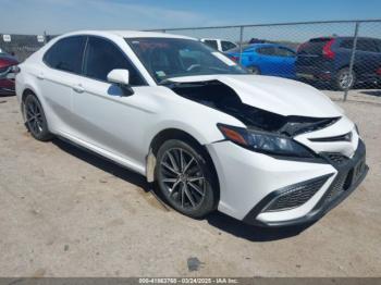  Salvage Toyota Camry