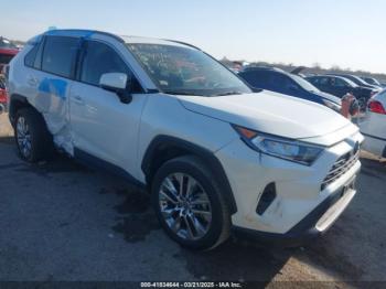 Salvage Toyota RAV4