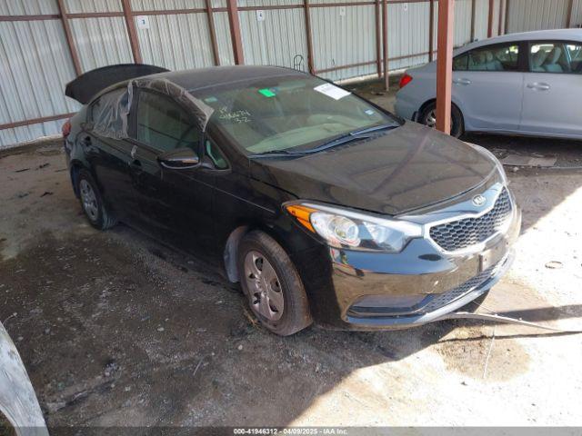  Salvage Kia Forte