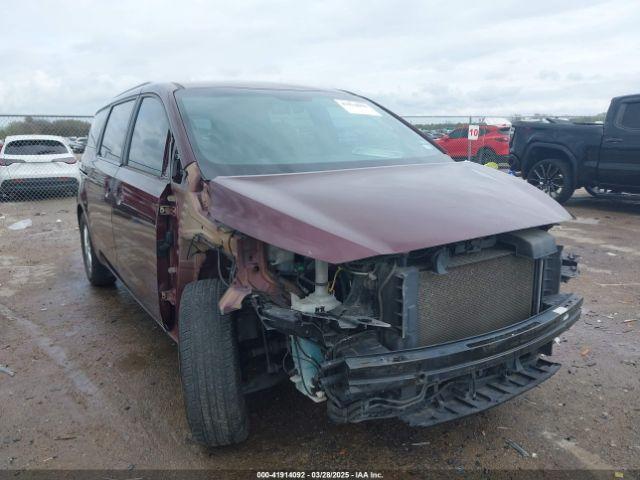  Salvage Kia Sedona