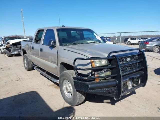  Salvage Chevrolet Silverado 2500