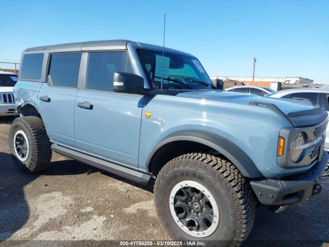  Salvage Ford Bronco