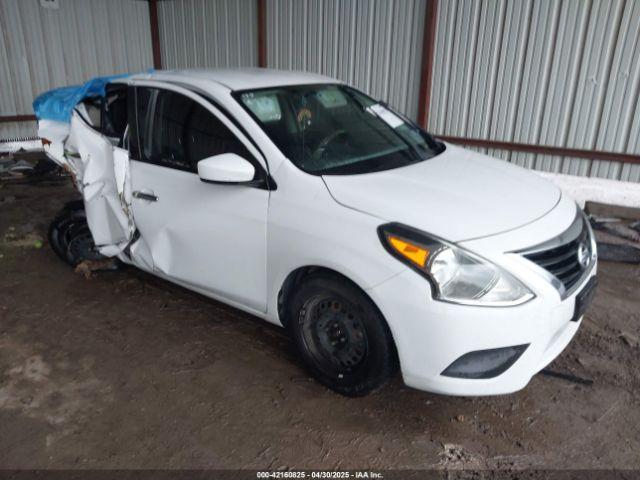  Salvage Nissan Versa