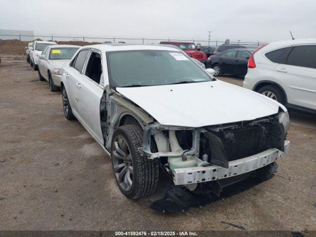  Salvage Chrysler 300