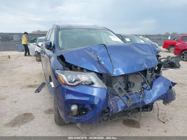  Salvage Nissan Pathfinder