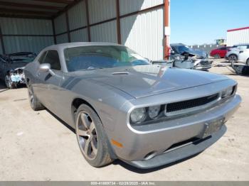  Salvage Dodge Challenger