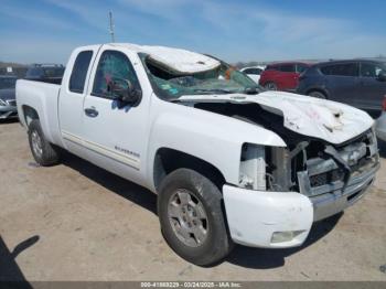  Salvage Chevrolet Silverado 1500