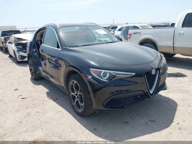  Salvage Alfa Romeo Stelvio