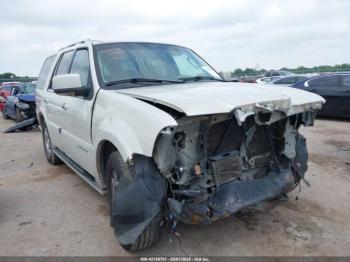  Salvage Lincoln Navigator