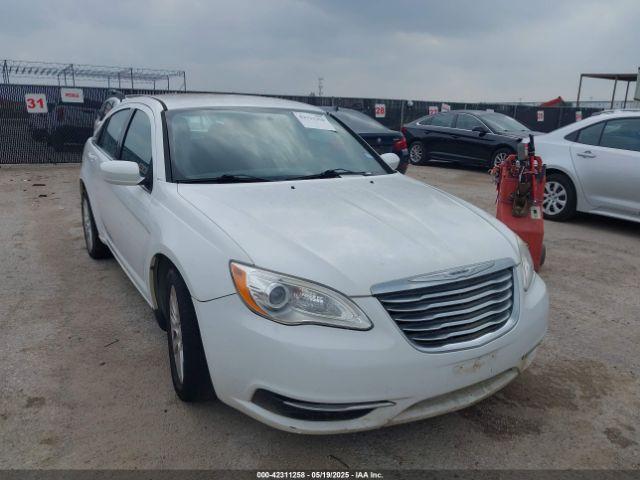 Salvage Chrysler 200