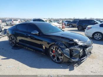  Salvage Kia Stinger