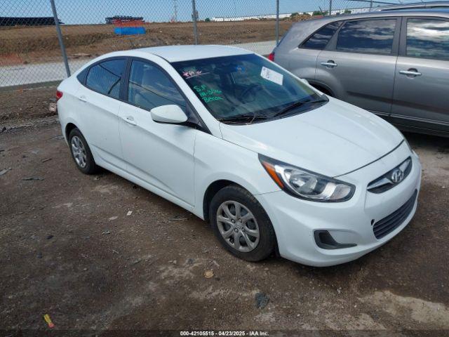  Salvage Hyundai ACCENT