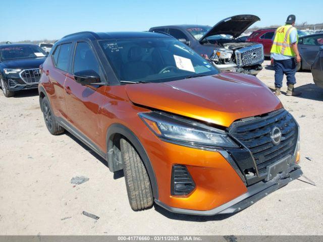  Salvage Nissan Kicks
