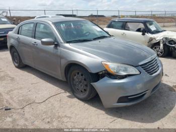  Salvage Chrysler 200