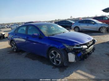  Salvage Hyundai ELANTRA