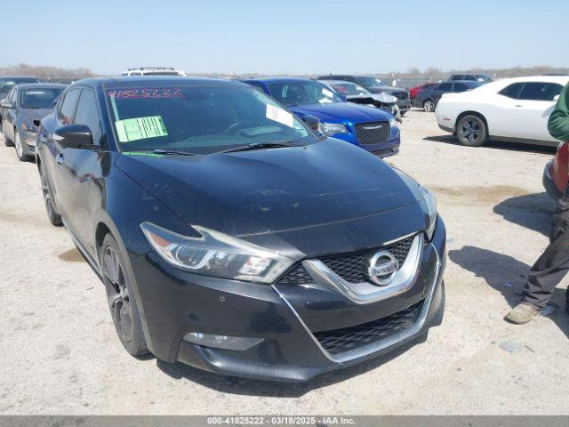  Salvage Nissan Maxima