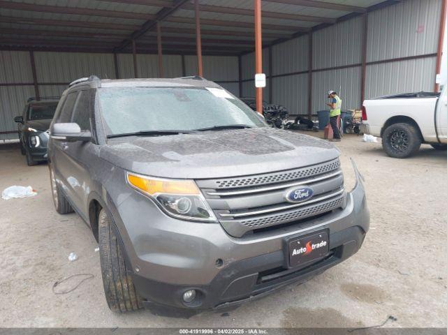  Salvage Ford Explorer