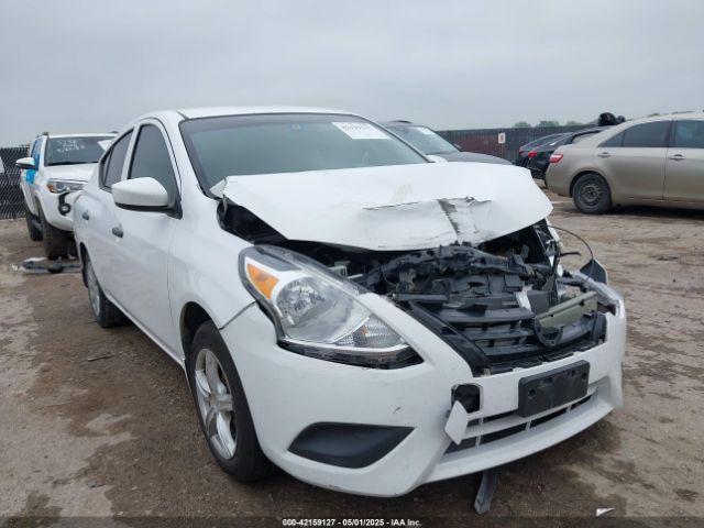  Salvage Nissan Versa