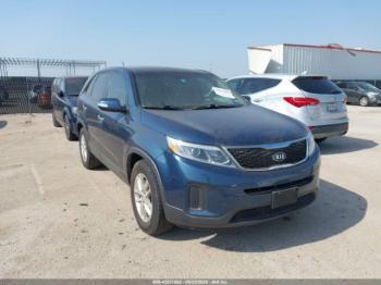  Salvage Kia Sorento