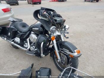  Salvage Harley-Davidson Flhtk