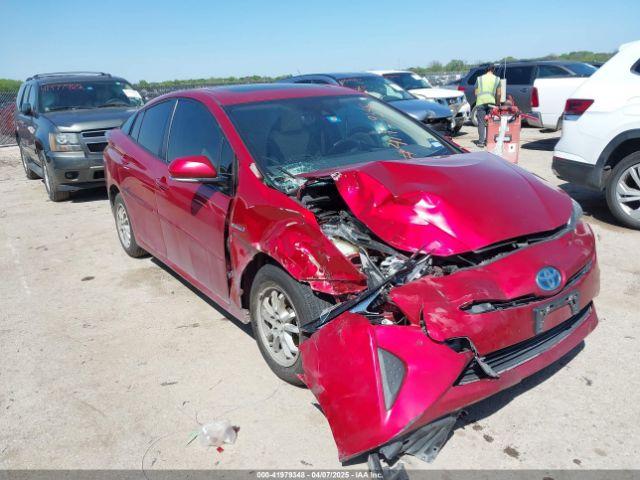  Salvage Toyota Prius