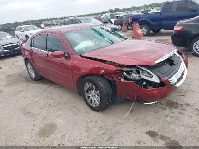  Salvage Chrysler 200