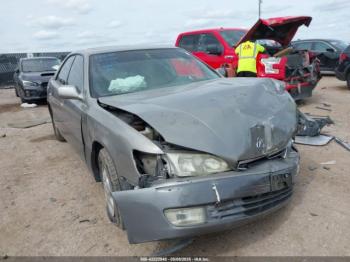  Salvage Lexus Es