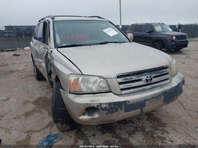  Salvage Toyota Highlander