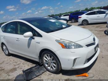  Salvage Toyota Prius v