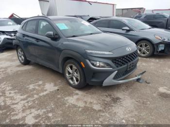  Salvage Hyundai KONA
