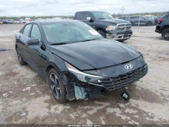  Salvage Hyundai ELANTRA