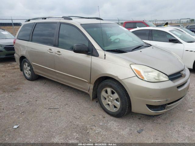  Salvage Toyota Sienna
