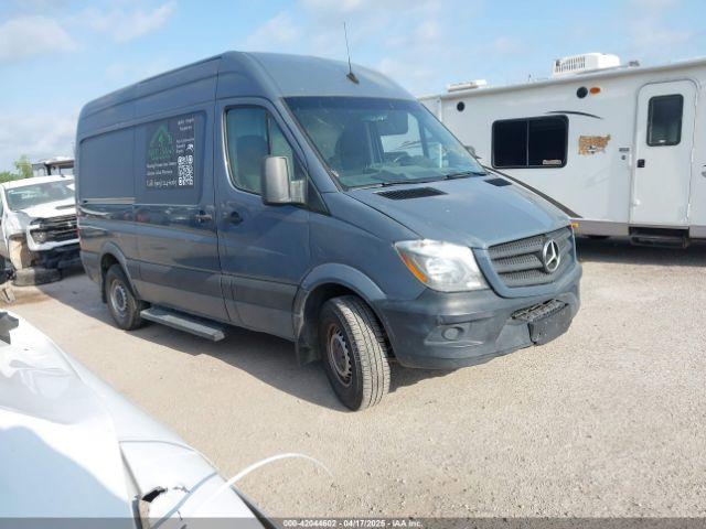  Salvage Mercedes-Benz Sprinter 2500