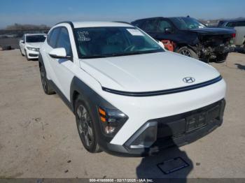  Salvage Hyundai KONA