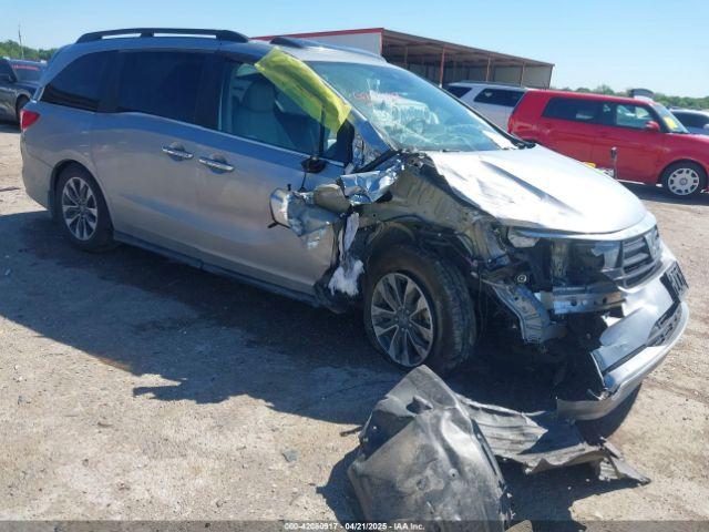  Salvage Honda Odyssey