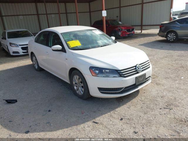  Salvage Volkswagen Passat