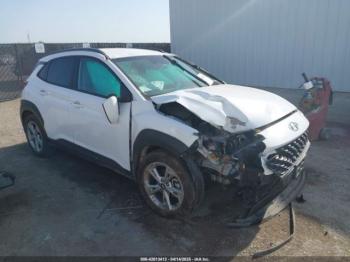  Salvage Hyundai KONA