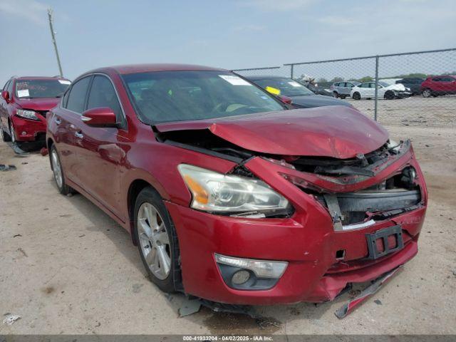  Salvage Nissan Altima