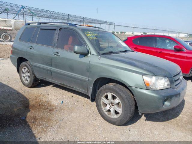  Salvage Toyota Highlander