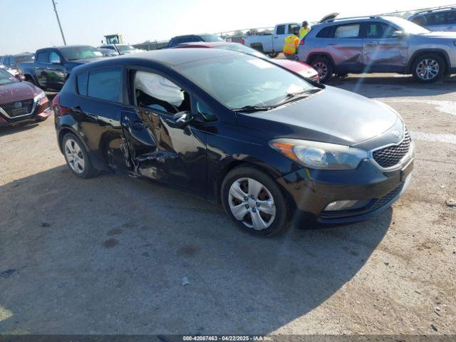  Salvage Kia Forte