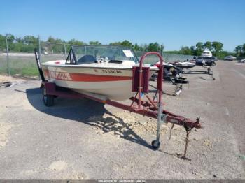  Salvage Correct Craft Boat