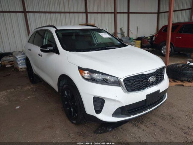  Salvage Kia Sorento