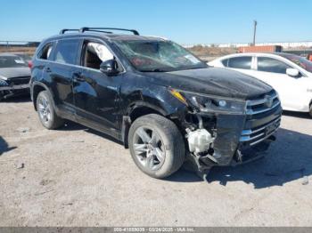  Salvage Toyota Highlander