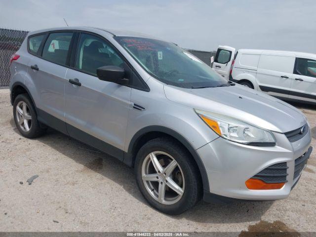  Salvage Ford Escape