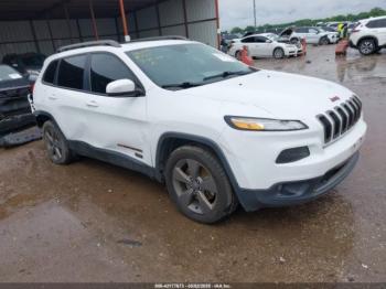  Salvage Jeep Cherokee